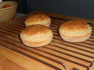 Buns Cooling on rack